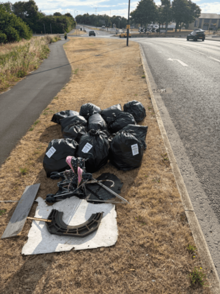 Wallsend Road - Community Clean up litter pick – photo 1